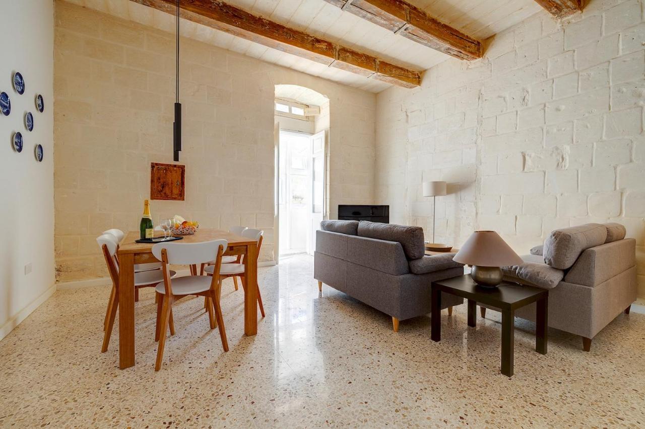Comfy 2 Bedroom Flat In The Heart Of Valletta Exterior foto