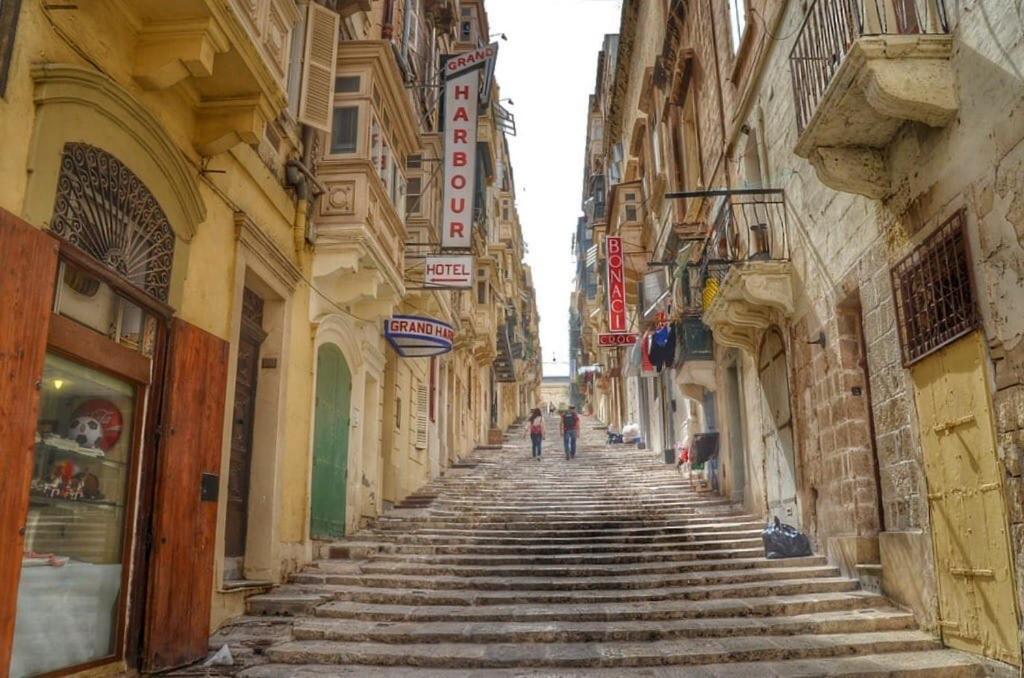 Comfy 2 Bedroom Flat In The Heart Of Valletta Exterior foto